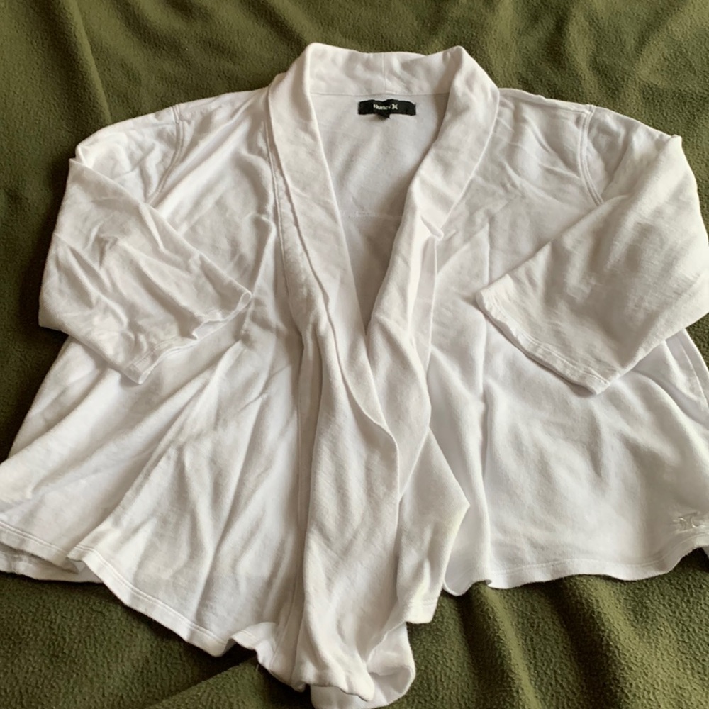 Hurley white, tie-front sweater.  Size Medium. 3/4 length sleeves.
